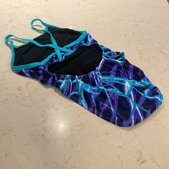 Waterpro one piece swimsuit SZ 34 - Picture 4 of 11